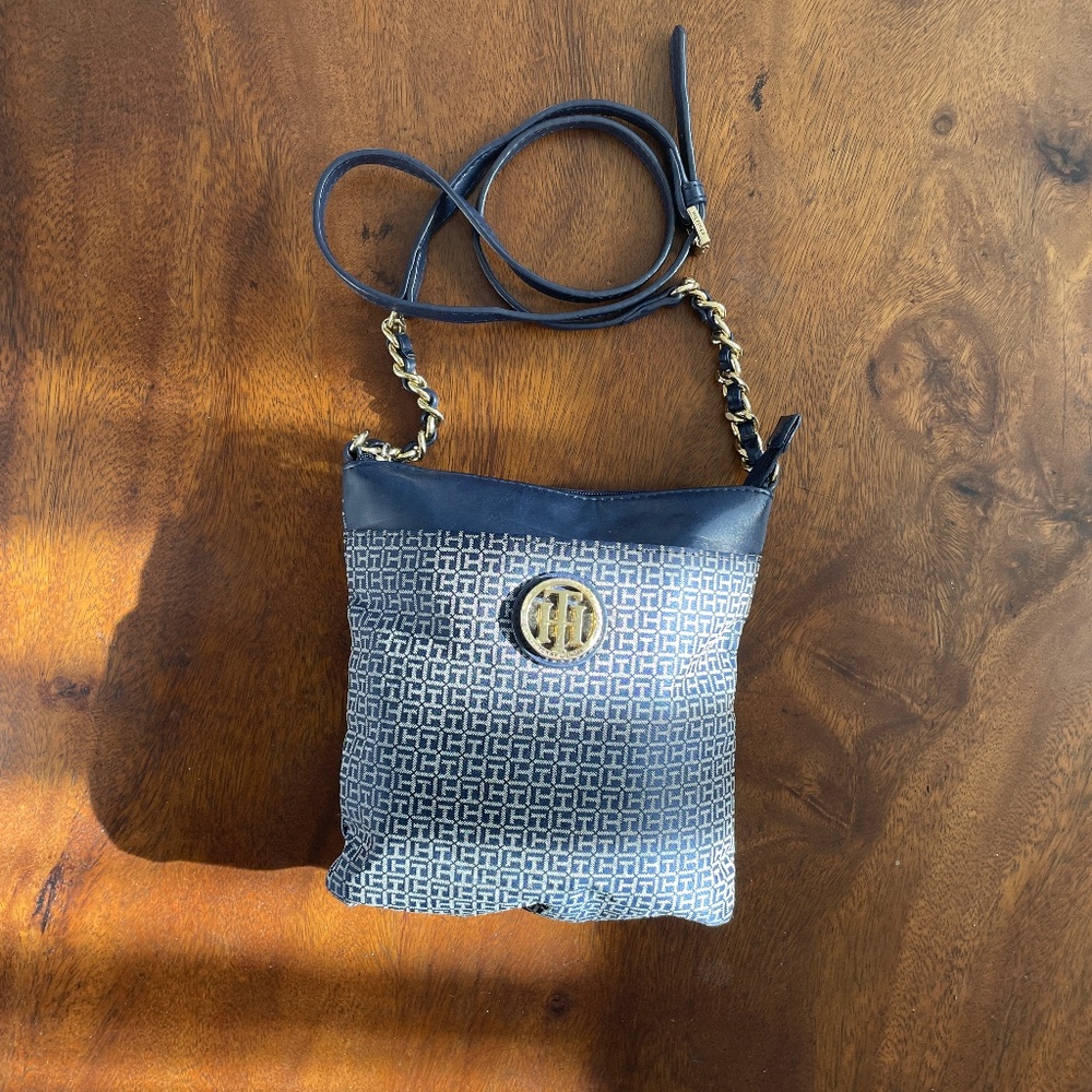 Vintage TOMMY HILFIGER Crossbody Bag/Handbag